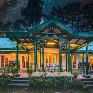 Villa Stayvista At Rose - Bonfire & Scenic View, Shimla